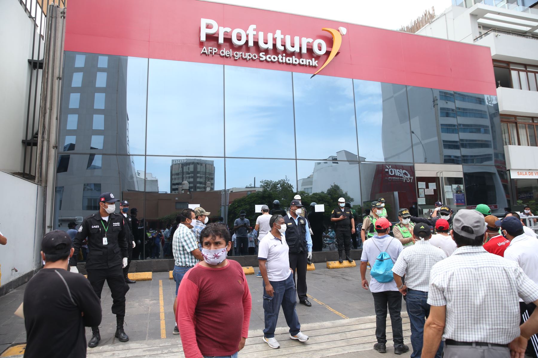 Guía para retirar hasta S/ 17.600 de tu AFP | Convoca