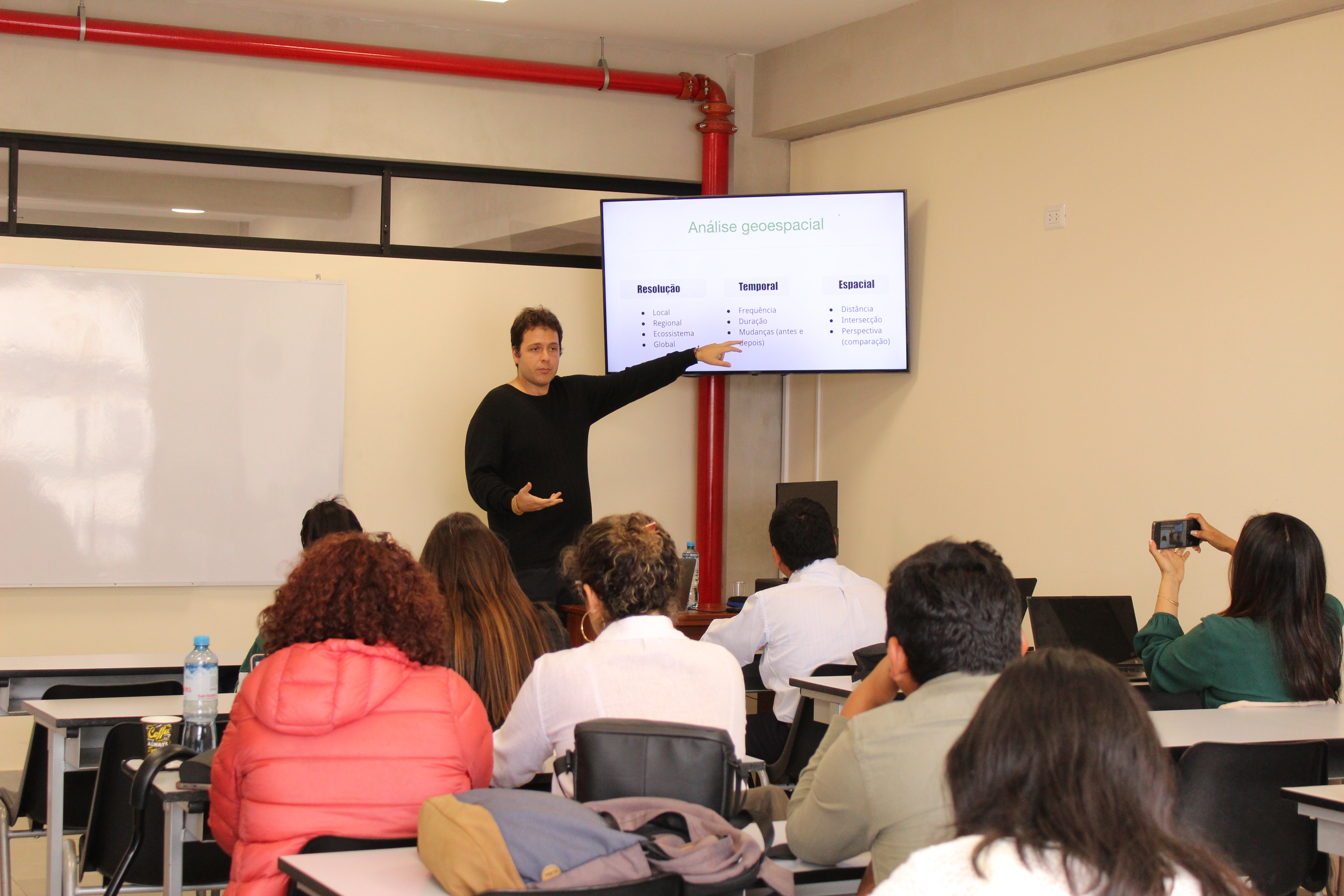 Taller especializado de Gustavo Faleiros