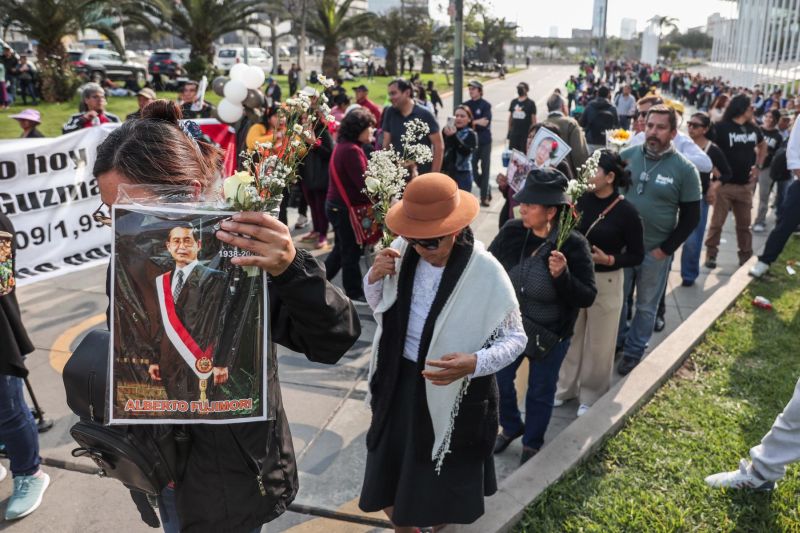 Seguidores de Fujimori en el funeral (Foto: Agencia Andina) 