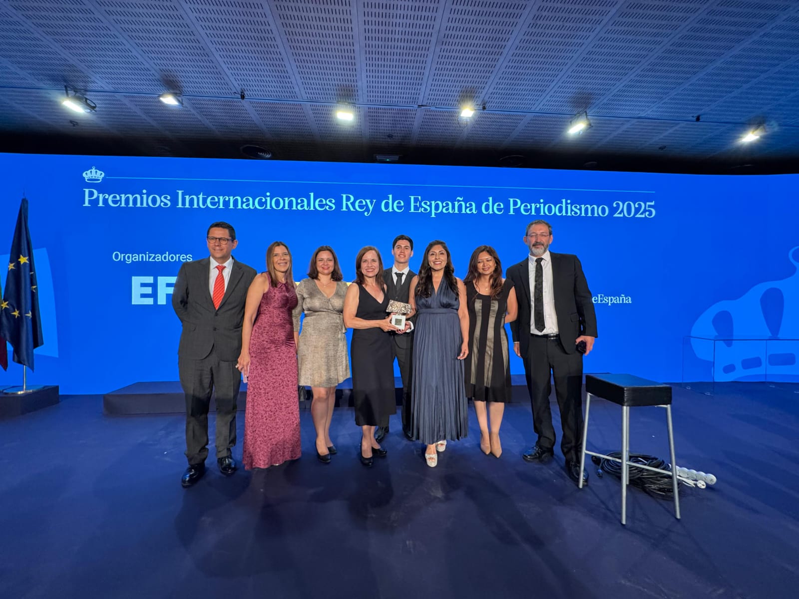 dorada opacidad