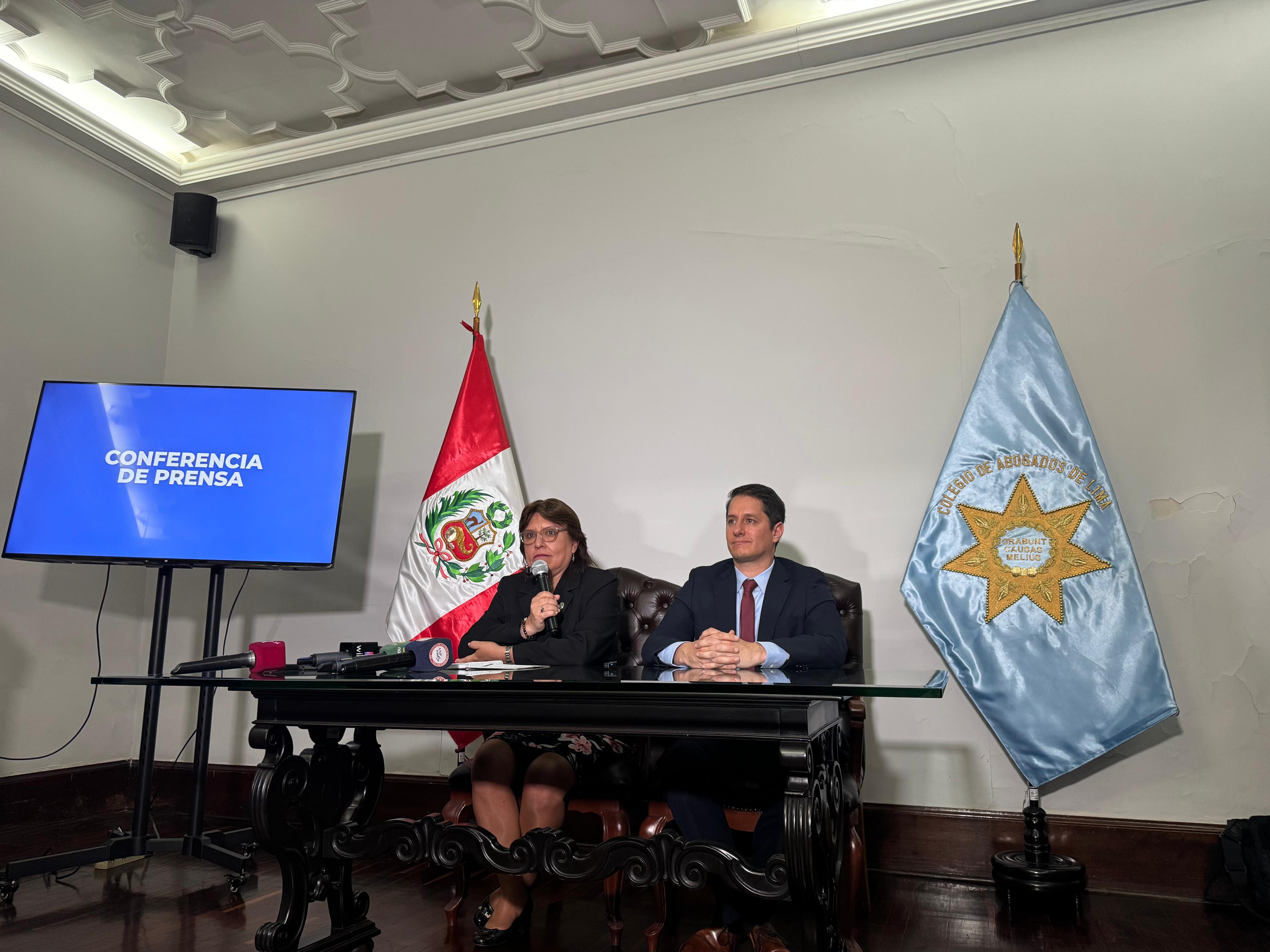 delia espinoza anunca accion de amparo tras su inhabilitación