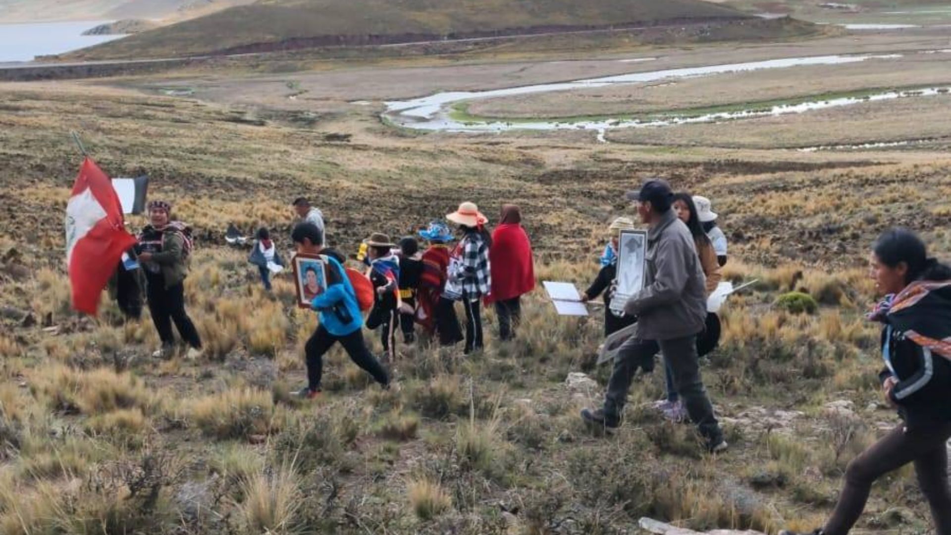 familiares en marcha de victimas en protestas 