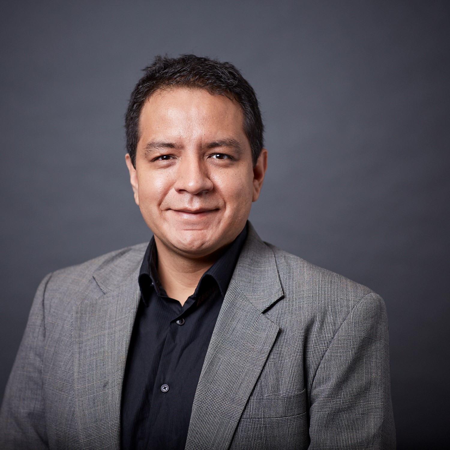 Dr. Edward Mezones Holguín, médico epidemiólogo, investigador senior de la Universidad San Ignacio de Loyola