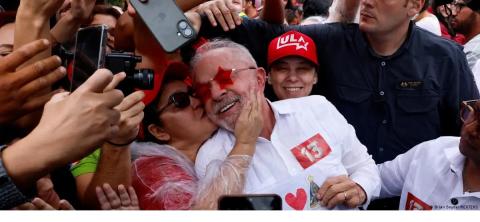 Lula Da Silva celebra triunfo electoral